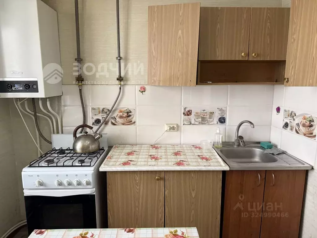 1-к кв. Чувашия, Чебоксары Альгешево мкр, ул. Болгарстроя, 13 (38.0 м) - Фото 1