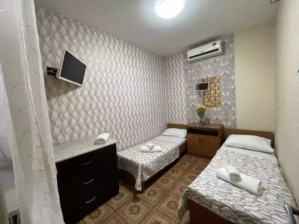 Комната Краснодарский край, Сочи ул. Ленина, 116 - Фото 1