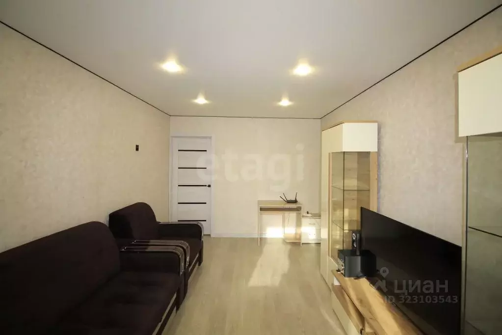 2-к кв. Забайкальский край, Чита Июньская ул., 12 (51.5 м) - Фото 0