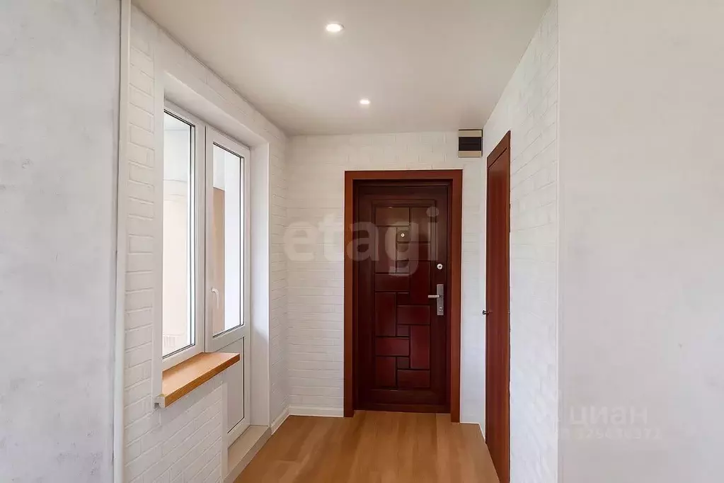 Студия Кемеровская область, Кемерово Октябрьский просп., 44 (25.0 м) - Фото 1