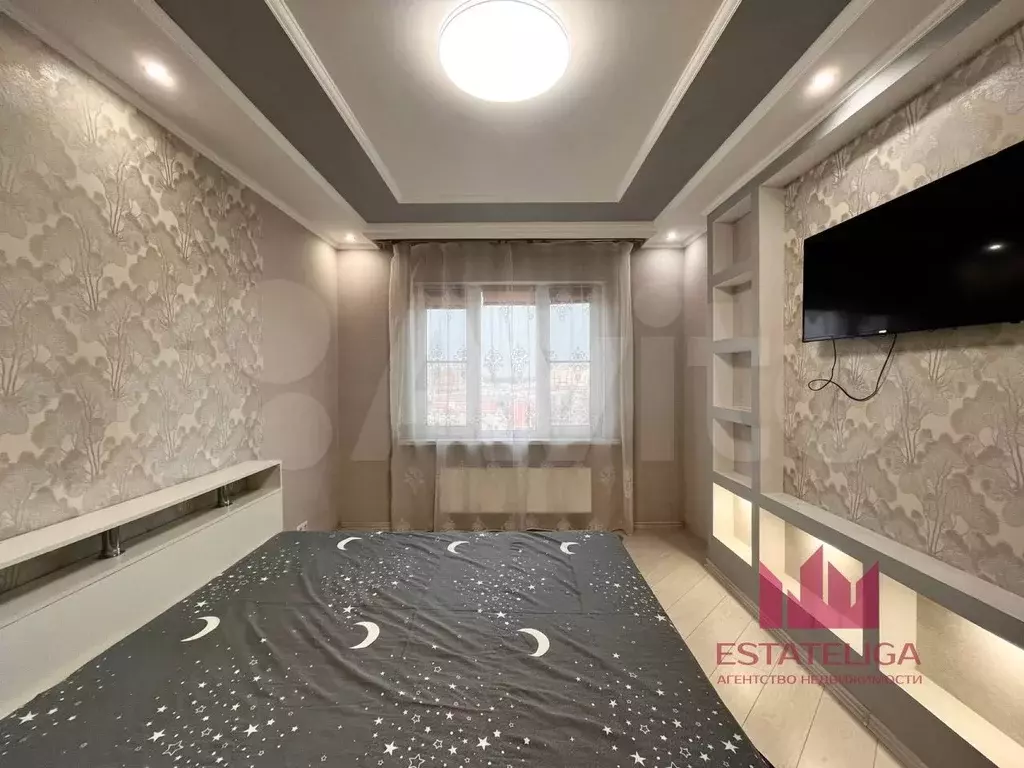 1-к. квартира, 40 м, 8/9 эт. - Фото 1