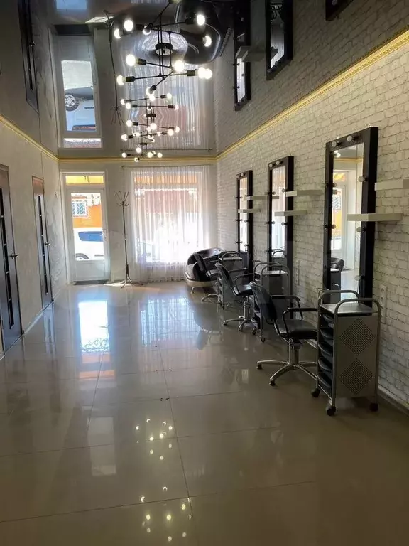 Коммерческое помещение, бизнес 60 м - Фото 0