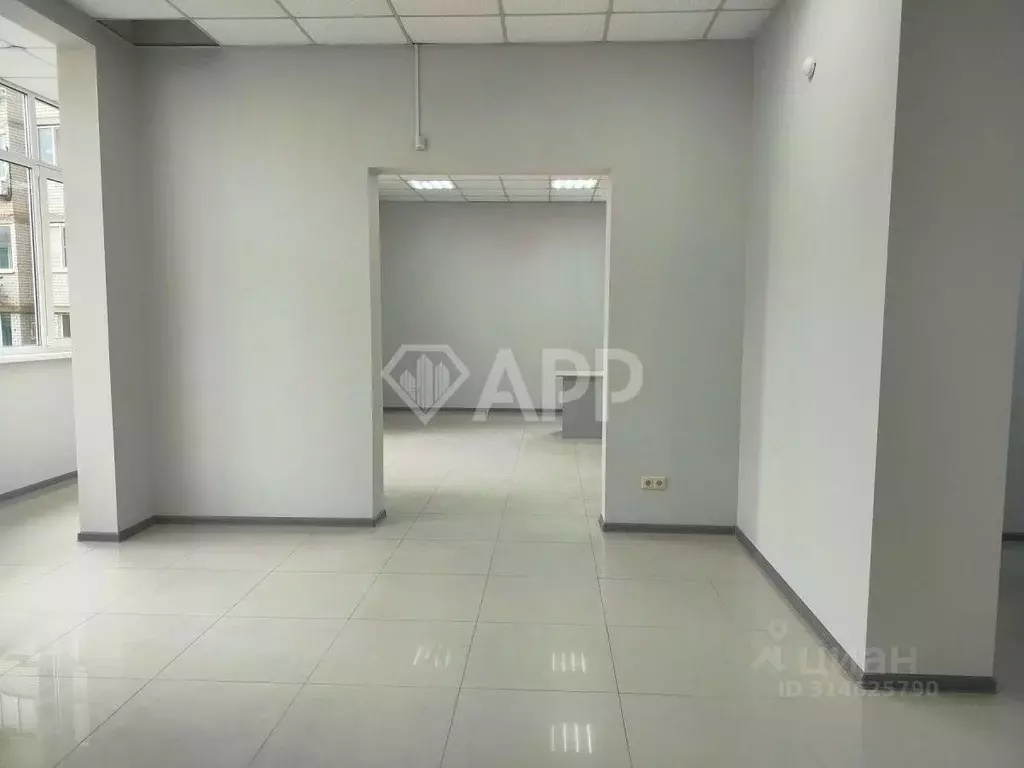 Помещение свободного назначения в Краснодарский край, Анапа Парковая ... - Фото 0