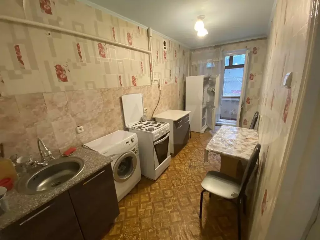 1-к. квартира, 35 м, 2/9 эт. - Фото 0