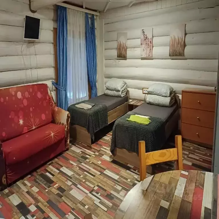 Комната Ленинградская область, Волховский район, д. Иссад ул. ... - Фото 1