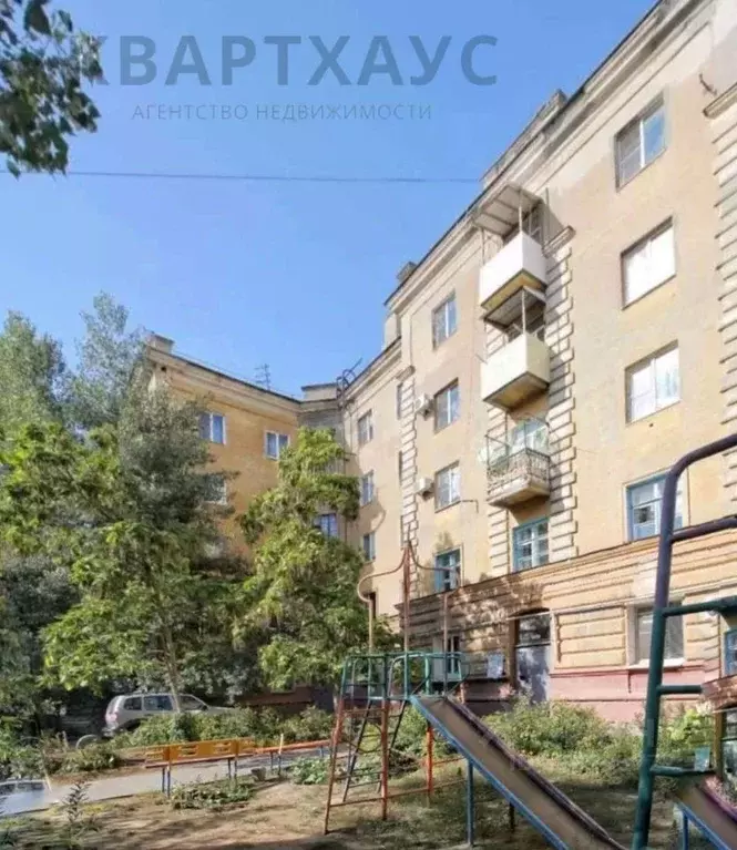 3-к кв. Волгоградская область, Волгоград ул. Тракторостроителей, 1 ... - Фото 1