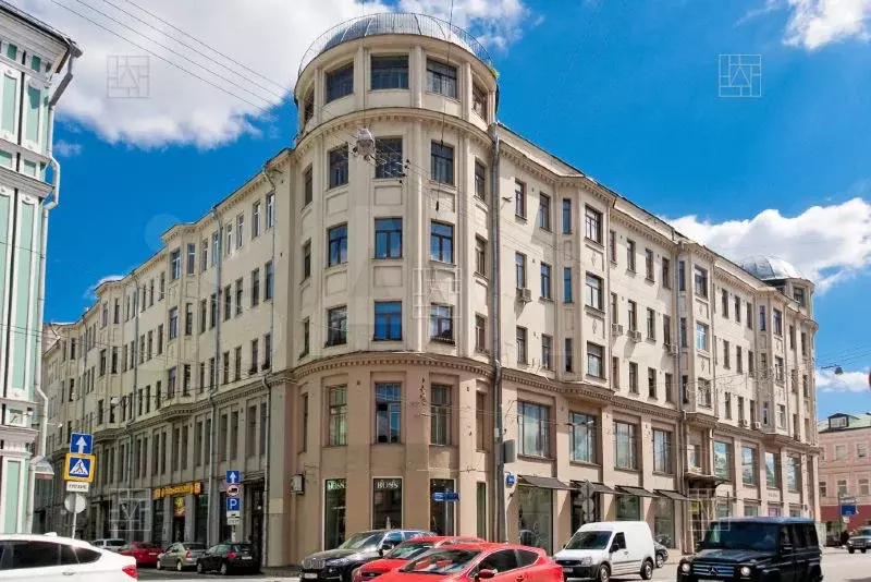4-к. квартира, 251 м, 4/6 эт. - Фото 1