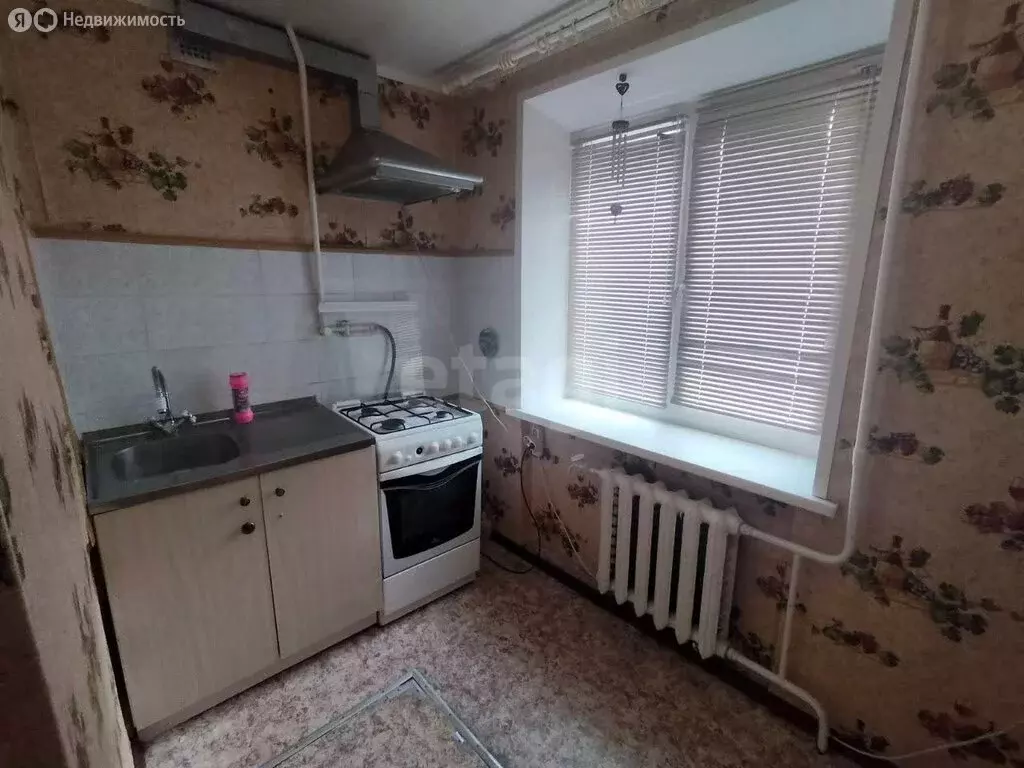 2-комнатная квартира: Старый Оскол, Заводская улица, 2Б (40 м) - Фото 1