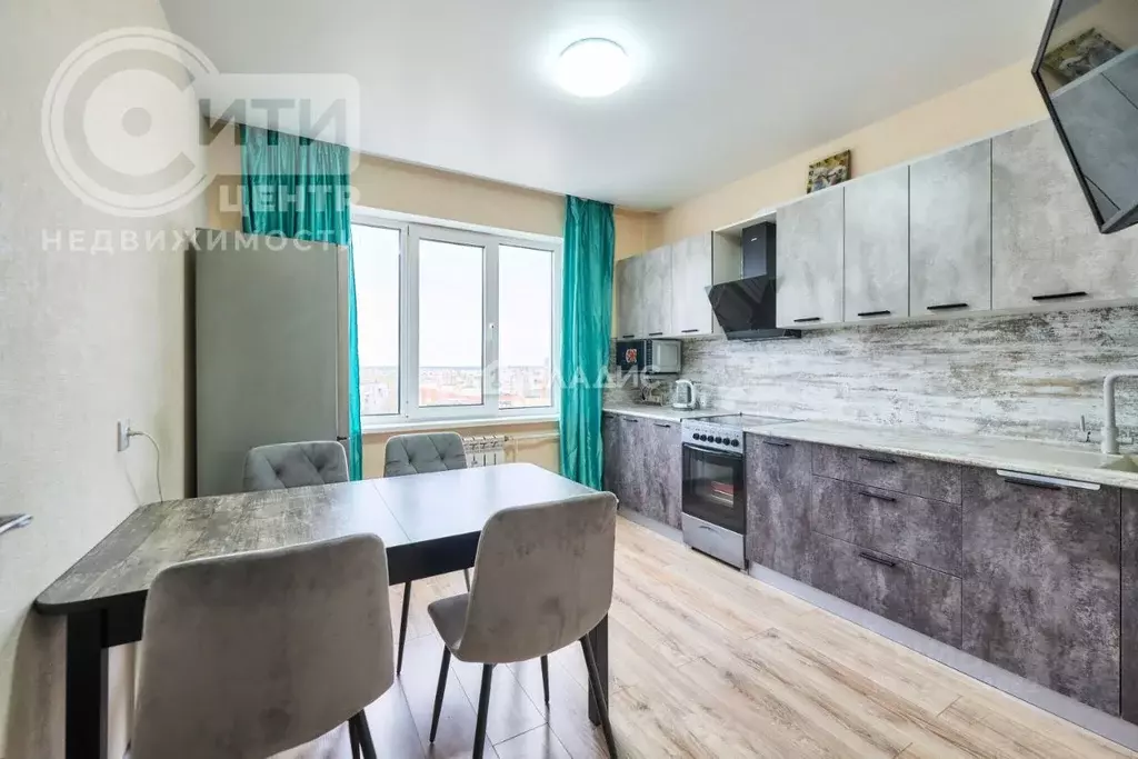 2-к кв. Воронежская область, Воронеж ул. Артамонова, 22Л (60.3 м) - Фото 1