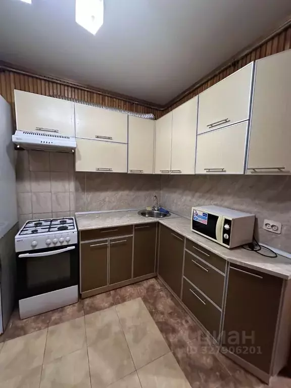 1-к кв. Татарстан, Казань ул. Хусаина Мавлютова, 27 (33.0 м) - Фото 1