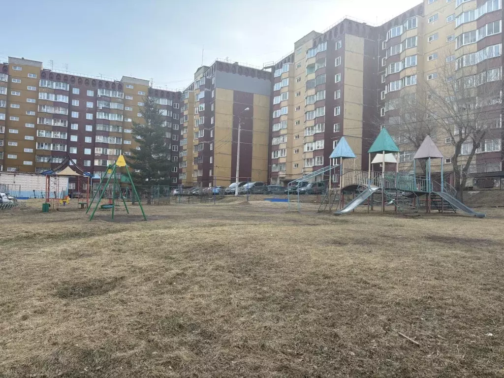 3-к кв. Красноярский край, Красноярск ул. Алеши Тимошенкова, 82/2 ... - Фото 0