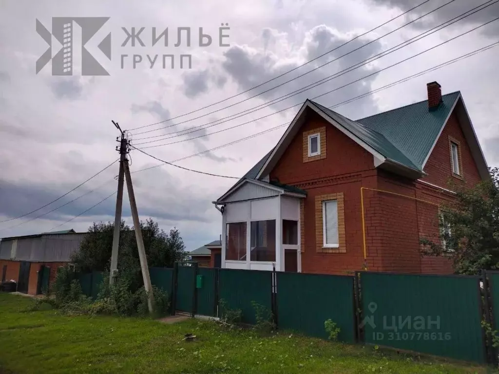 Дом в Башкортостан, Илишевский район, Юнновский сельсовет, с. ... - Фото 1