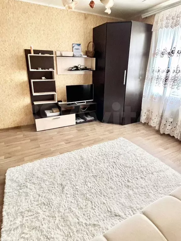 1-к. квартира, 39 м, 9/9 эт. - Фото 1
