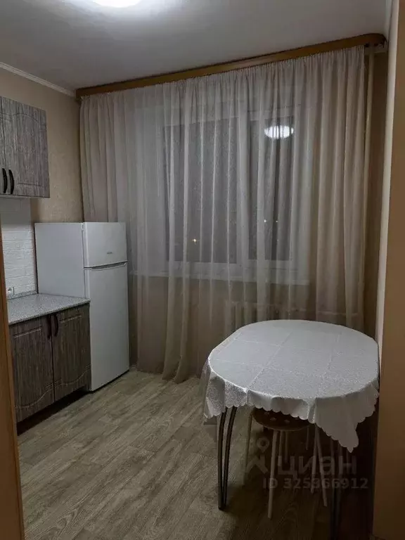 1-к кв. Тюменская область, Тюмень Харьковская ул., 27 (34.1 м) - Фото 2