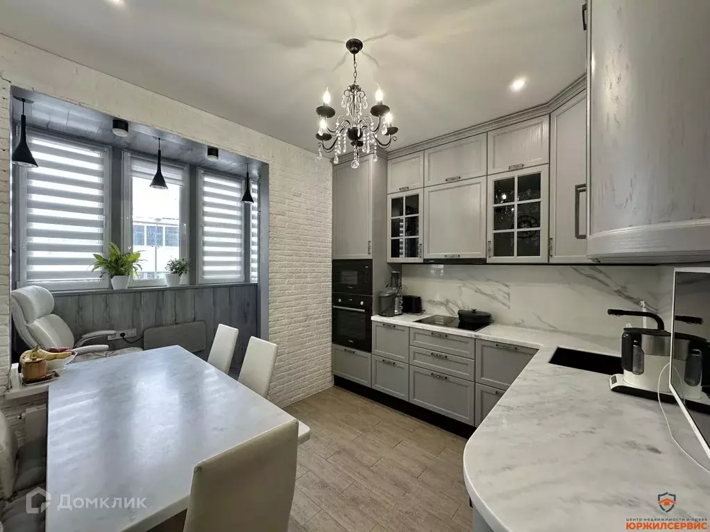 Продаётся 2-к квартира, 56 м - Фото 0