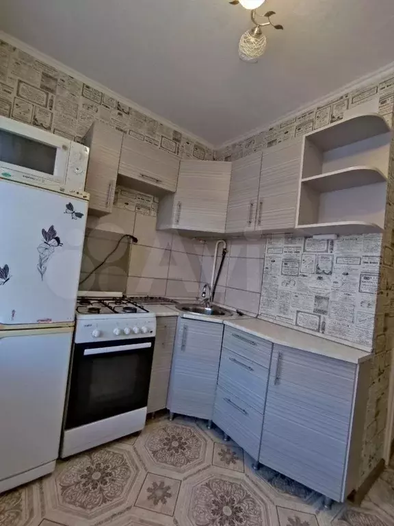2-к. квартира, 44 м, 4/4 эт. - Фото 0