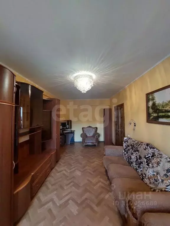 2-к кв. Бурятия, Улан-Удэ ул. Добролюбова, 37Б (58.2 м) - Фото 0