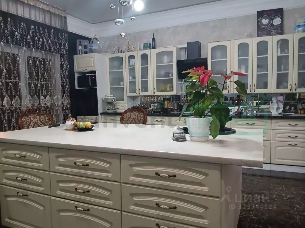 Дом в Калининградская область, Гурьевский муниципальный округ, пос. ... - Фото 1