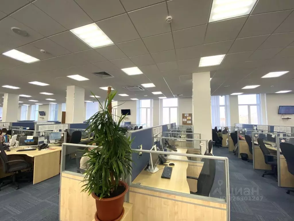 Помещение свободного назначения в Омская область, Омск просп. Карла ... - Фото 2