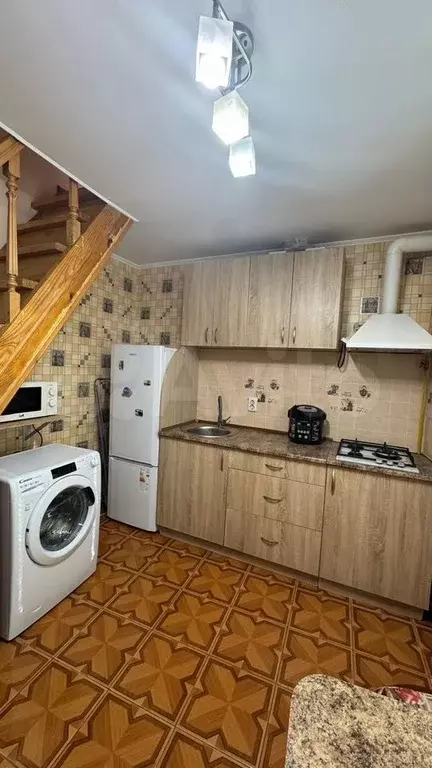 1-к. квартира, 37 м, 1/2 эт. - Фото 1