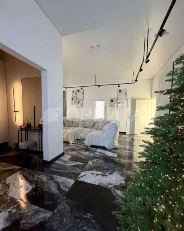 Дом в Тюменская область, Тюменский муниципальный округ, с. Луговое ул. ... - Фото 1