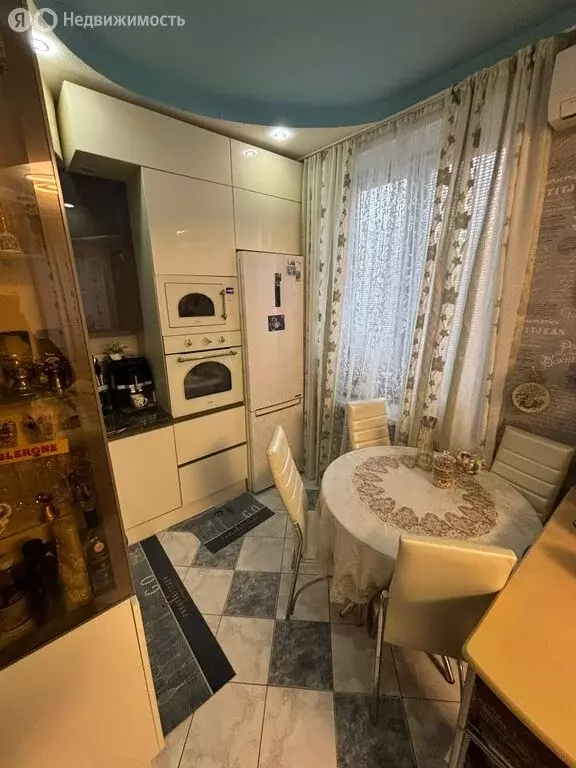 2-комнатная квартира: Новомосковск, Октябрьская улица, 26 (41.3 м) - Фото 1