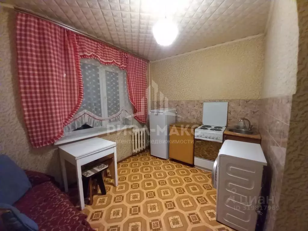 1-к кв. Брянская область, Брянск Литейная ул., 57 (39.0 м) - Фото 0