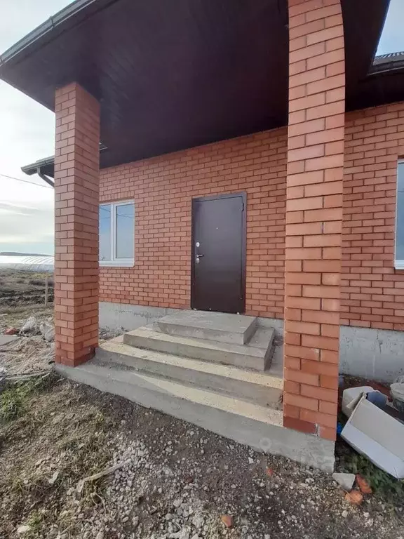 Дом в Краснодарский край, Северский район, Ильское городское ... - Фото 1