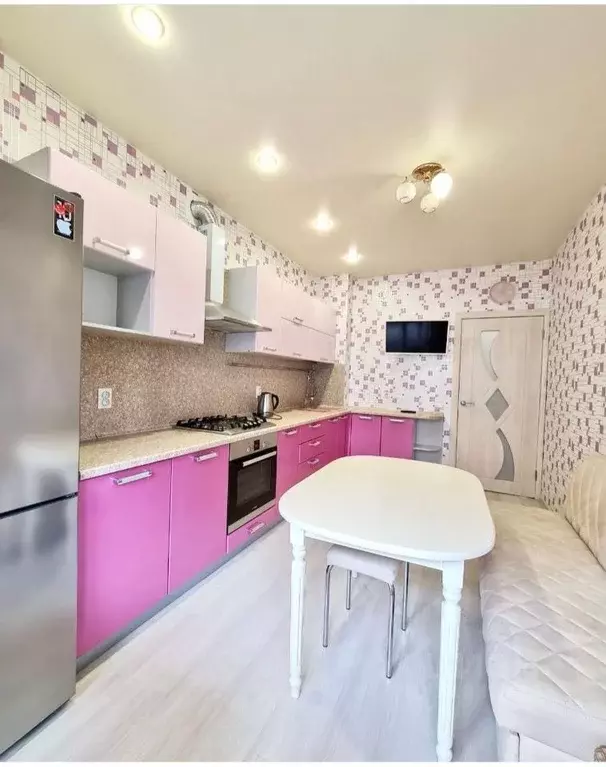 2-к кв. Татарстан, Казань ул. Николая Ершова, 62Вк2 (55.0 м) - Фото 1