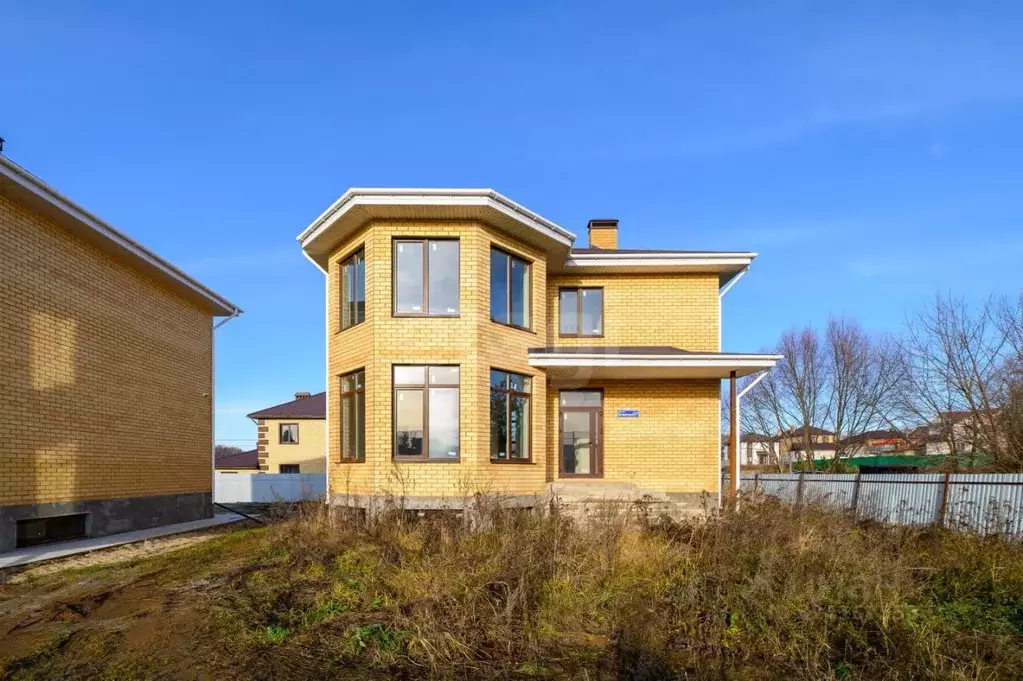 Дом в Татарстан, Казань пер. Загадочный, 15 (244 м) - Фото 1