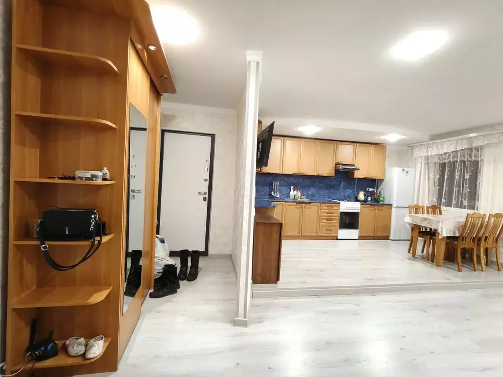 3-к кв. Карелия, Петрозаводск Лососинское ш., 31к4 (65.3 м) - Фото 2