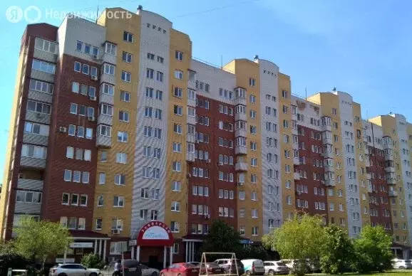 1-комнатная квартира: Тюмень, улица Энергетиков, 16 (55 м) - Фото 0