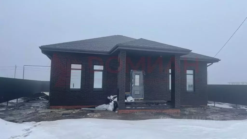 Дом в Ростовская область, Неклиновский район, с. Новобессергеневка  ... - Фото 2