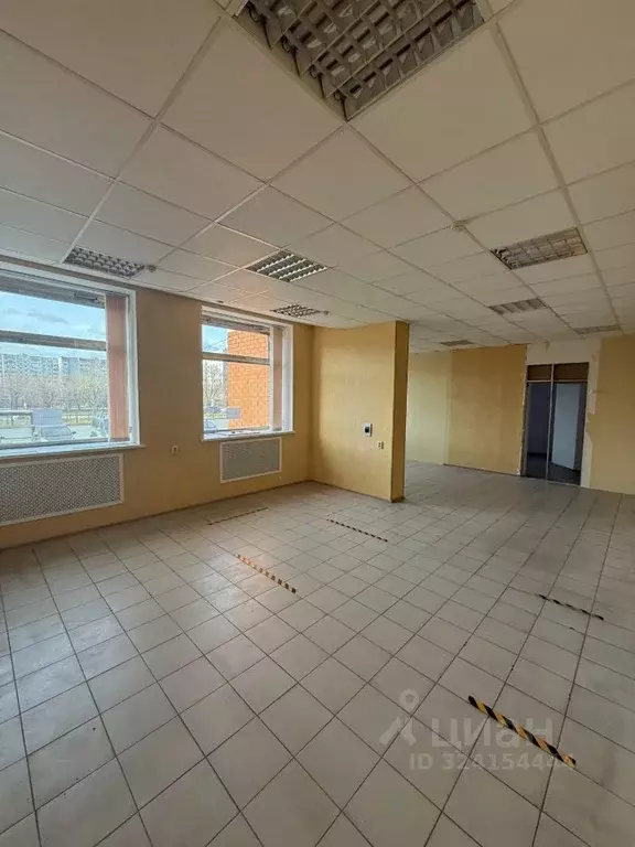 Помещение свободного назначения в Татарстан, Казань ул. Фатыха ... - Фото 2