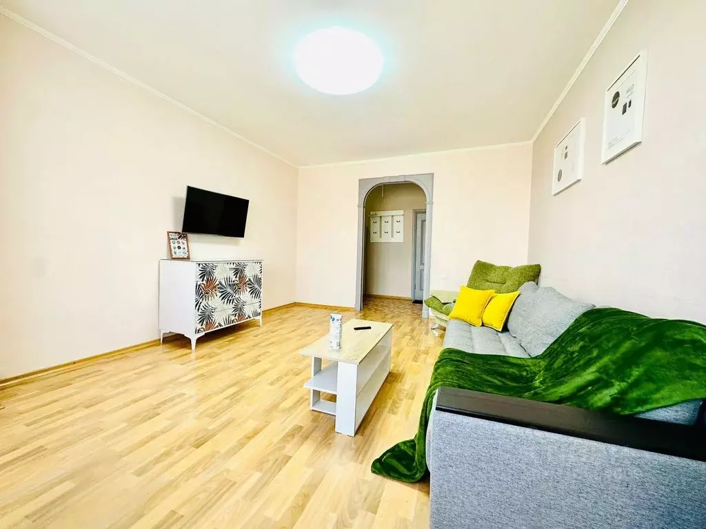 2-к кв. Ханты-Мансийский АО, Сургут просп. Мира, 32 (50.0 м) - Фото 1