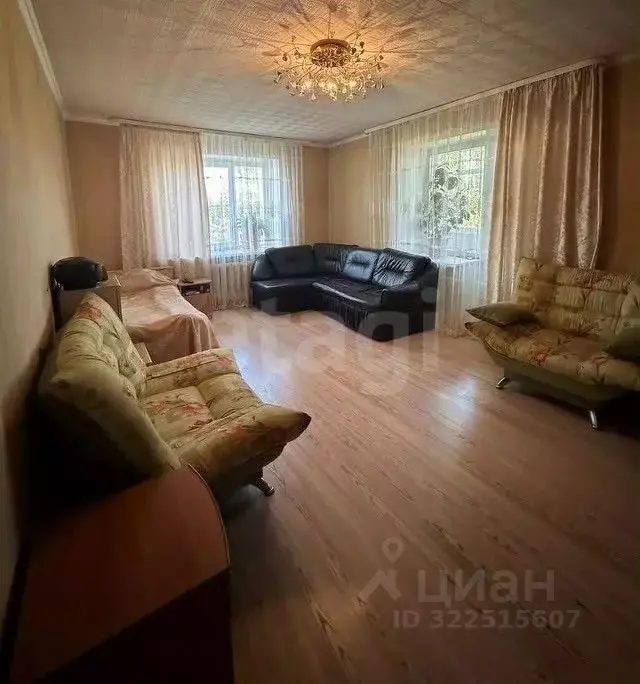 2-к кв. Вологодская область, Вологда Первомайская ул., 35А (69.6 м) - Фото 1