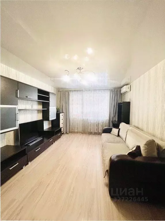 2-к кв. Свердловская область, Екатеринбург ул. Софьи Перовской, 117 ... - Фото 1