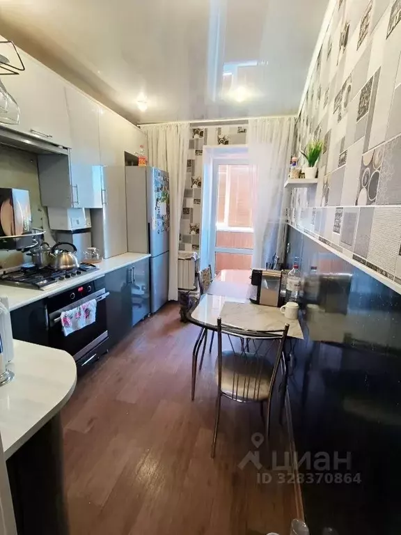 3-к кв. Башкортостан, Кумертау Первомайская ул., 1 (62.0 м) - Фото 1