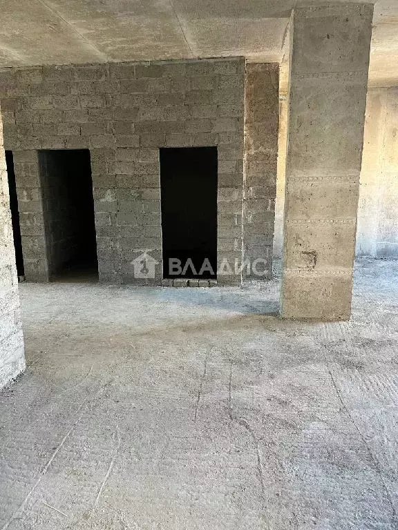 Продается 4-комнатная квартира - Фото 2