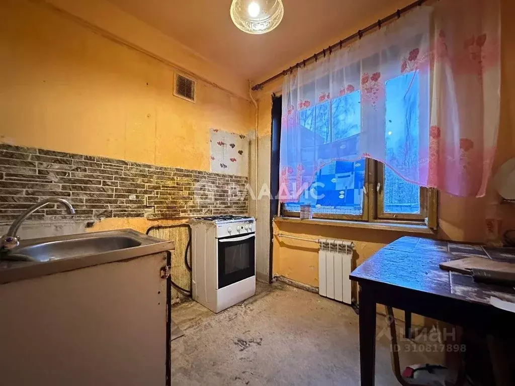 4-к кв. Санкт-Петербург просп. Ударников, 24 (73.6 м) - Фото 0