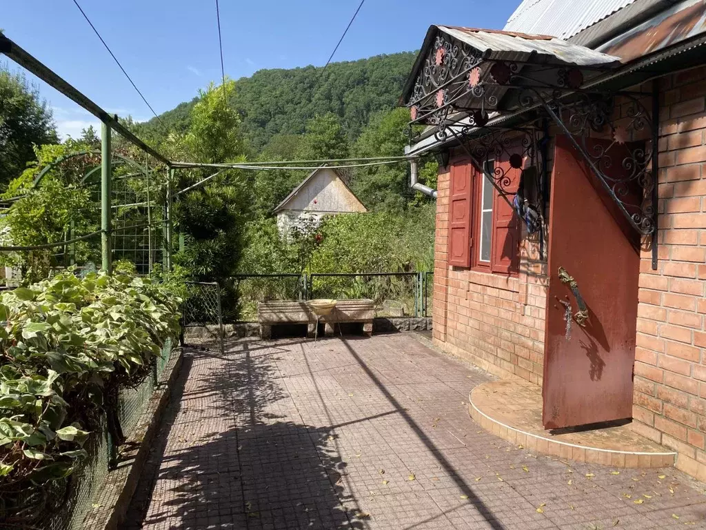 Дом в Краснодарский край, Сочи городской округ, с. Верхний Юрт, ... - Фото 2
