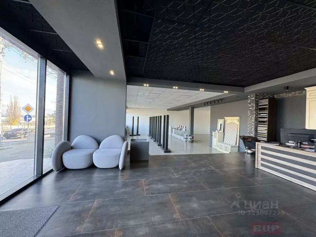 Торговая площадь в Краснодарский край, Новороссийск ул. Видова, 176А ... - Фото 2