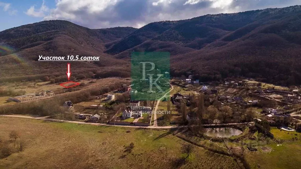 Участок в Севастополь с. Подгорное, ул. Уютная, 8 (10.0 сот.) - Фото 1