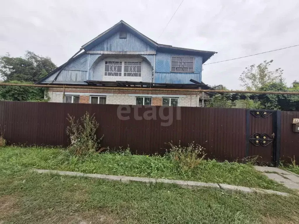 Дом в Белгородская область, Волоконовка рп, Азаровка мкр  (102 м) - Фото 1