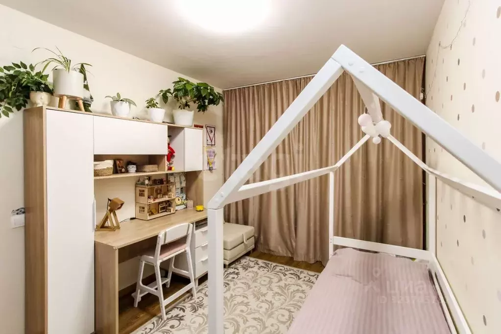 3-к кв. Тюменская область, Тюмень ул. Стартовая, 7 (65.9 м) - Фото 1