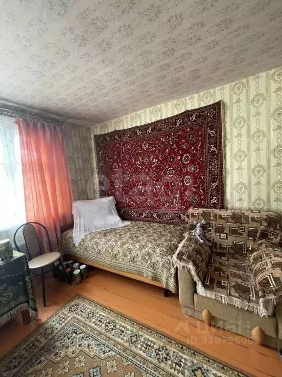 Дом в Саратовская область, Балашов Малая Революционная ул., 8 (72 м) - Фото 1