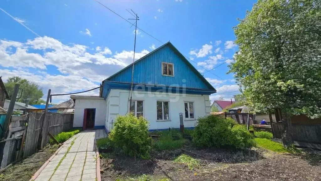 Дом в Кемеровская область, Кемерово Коммунистическая ул., 51 (62 м) - Фото 0