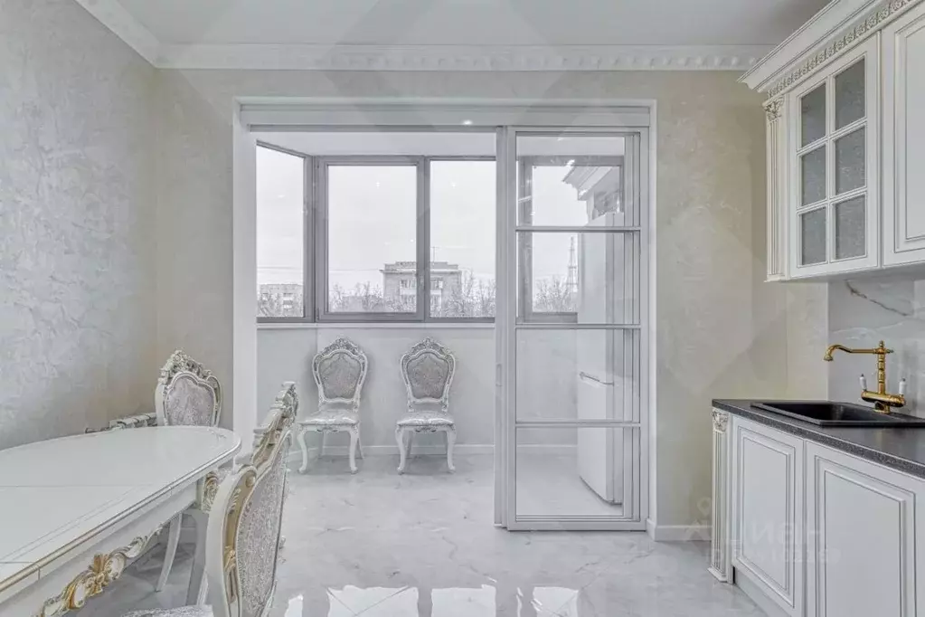 3-к кв. Москва ул. Серпуховский Вал, 21к1 (126.0 м) - Фото 2