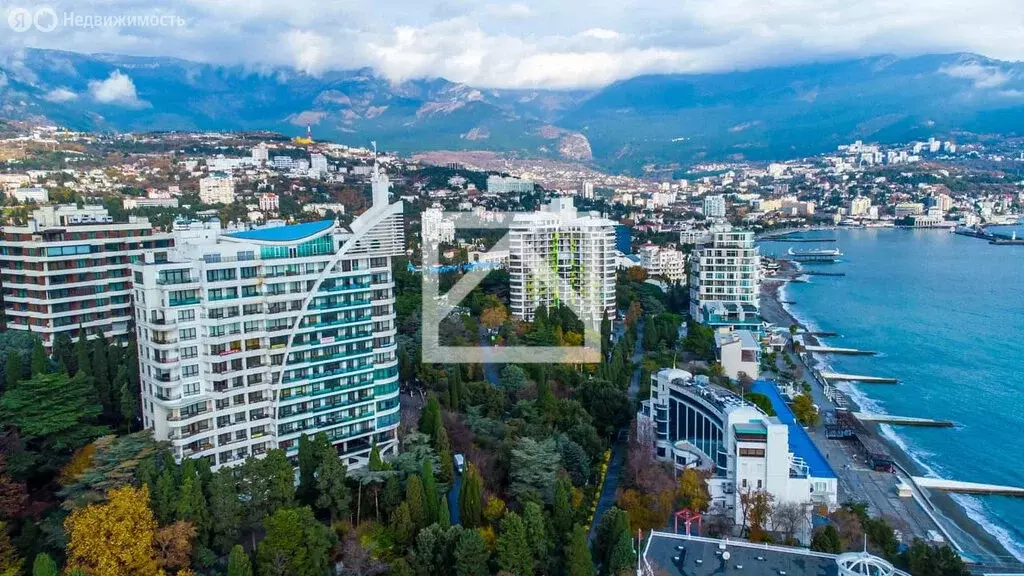 5-комнатная квартира: Ялта, Парковый проезд, 6А (237.7 м) - Фото 1