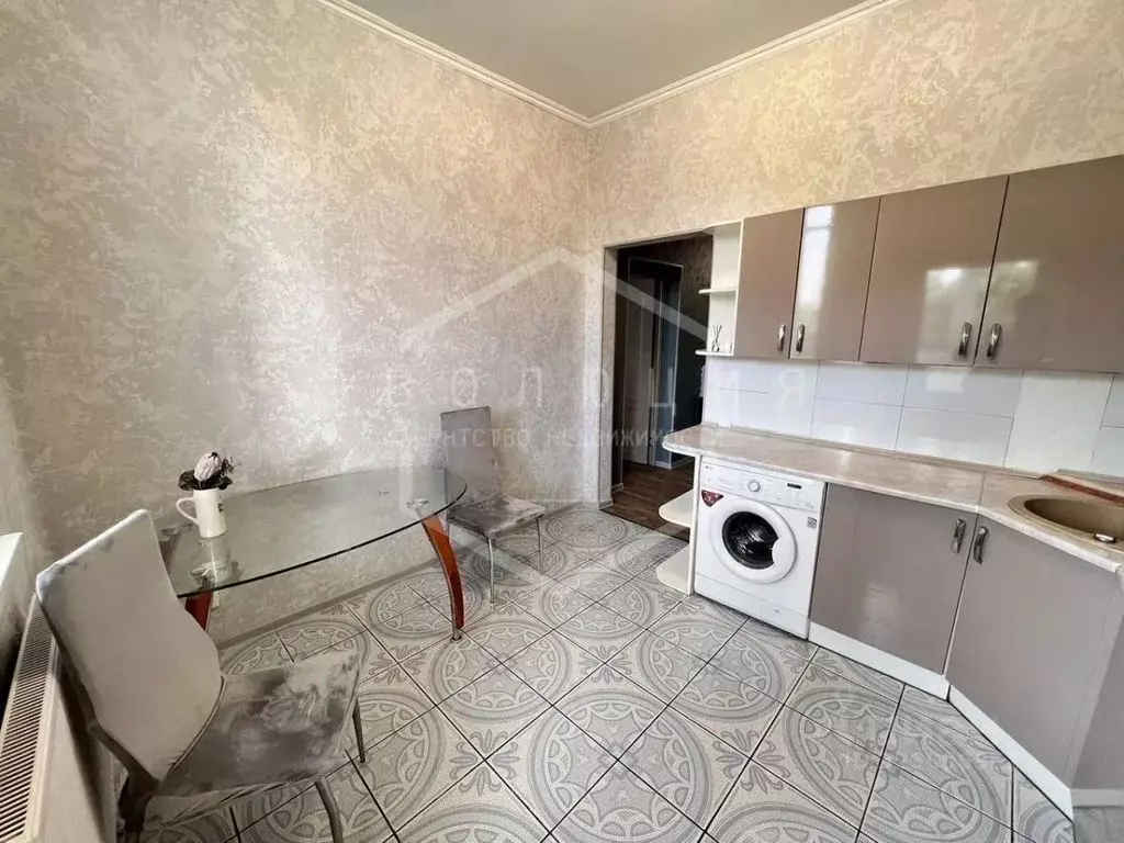 2-к кв. Калининградская область, Калининград ул. Платова, 44/2 (53.3 ... - Фото 2